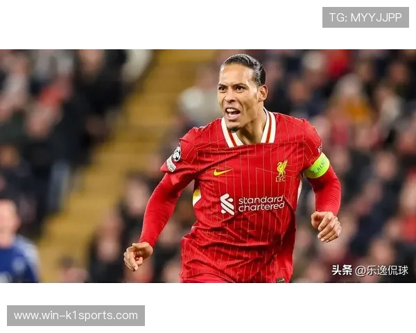 足球七星连珠球星揭秘：谁是足坛独领风骚的七大天王