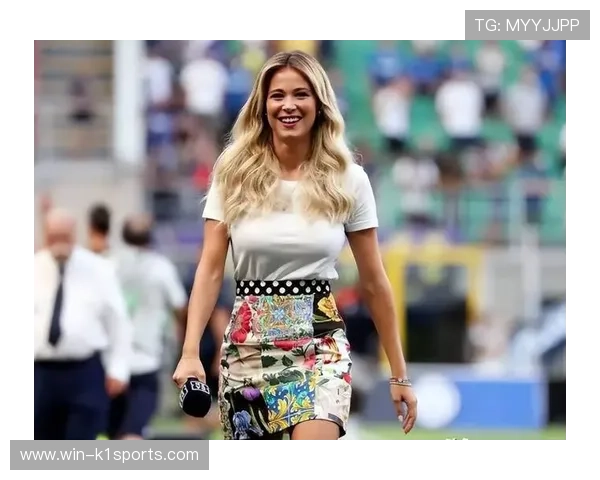 足球球星的女儿颜值惊艳 网友纷纷称其继承父母优点 足球球星的女儿颜值惊艳 网友纷纷称其继承父母优点